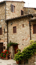 Lade das Bild in den Galerie-Viewer, Samstag, den 1.11.2025 Online Live-Cooking um 18:00 - Benvenuti in Garfagnana! Meine Geburtstagsreise mit Frau Bunt kocht!
