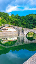 Lade das Bild in den Galerie-Viewer, Samstag, den 1.11.2025 Online Live-Cooking um 18:00 - Benvenuti in Garfagnana! Meine Geburtstagsreise mit Frau Bunt kocht!
