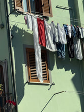 Lade das Bild in den Galerie-Viewer, Samstag, den 1.11.2025 Online Live-Cooking um 18:00 - Benvenuti in Garfagnana! Meine Geburtstagsreise mit Frau Bunt kocht!
