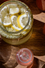 Lade das Bild in den Galerie-Viewer, Rezept-Booklet: Fermentation – Sauerkraut &amp; mildes Kimchi (PDF)
