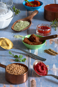 Mittwoch, den 19.11.2025 Online Live-Cooking um 17:00 - Saucen-Zauber! 6 Blitz-Saucen für jede Gelegenheit mit Frau Bunt kocht!