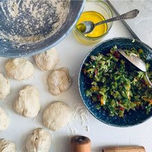 Lade das Bild in den Galerie-Viewer, Sonntag, den 12. Juli 2026 Online Live-Cooking um 16:00 - Sabich! Authentische Streetfood aus Tel Aviv
